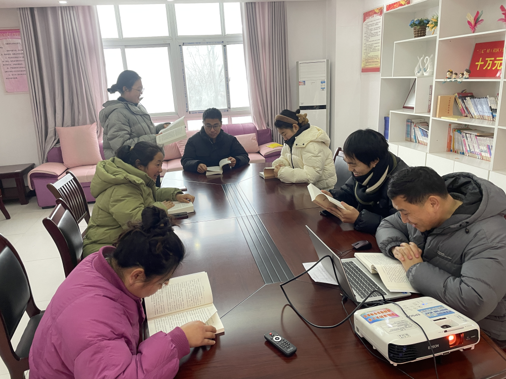 高岳街道东湖社区组织开展“读书分享会”活动_杜集区人民政府