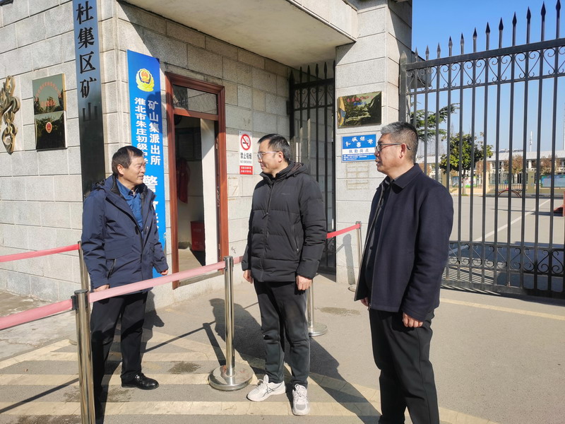 一审:李红光二审:费6868充三审:曹立民