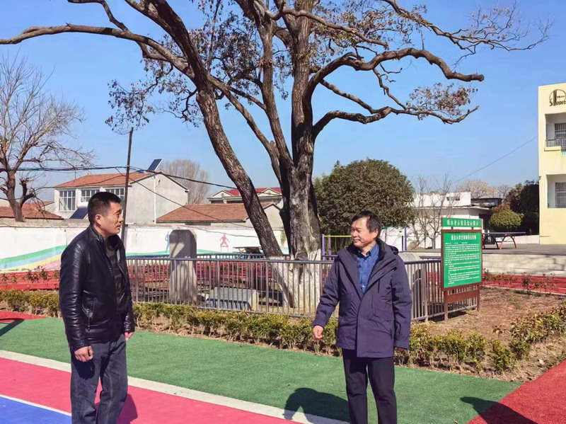 一审:李红光二审:费6868充三审:曹立民