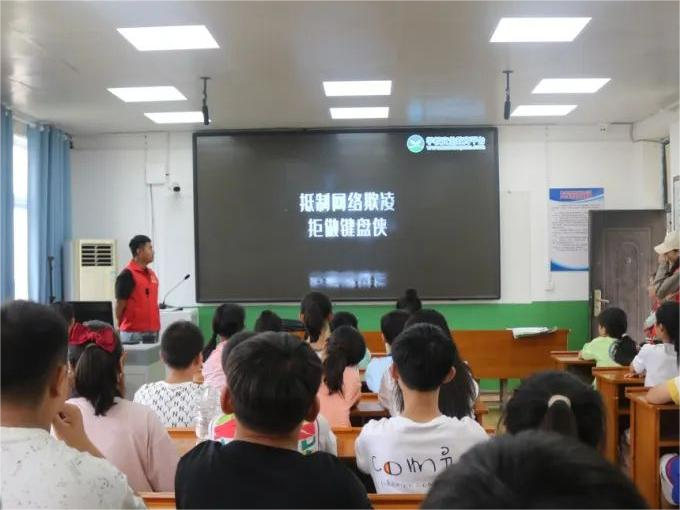 0711-涓婁紶绱犳潗-2.png