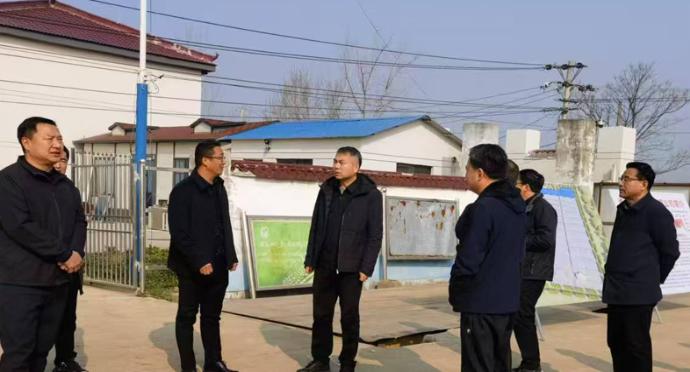 尹农纲督导调研重点项目建设工作
