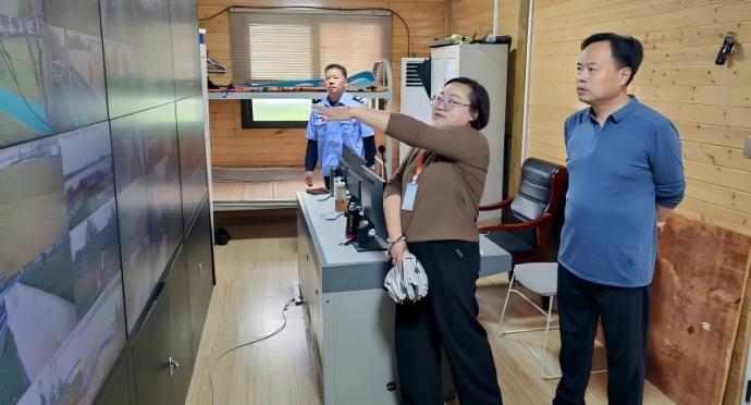 史庆超督导检查国庆中秋期间安全生产、市场保供及值班值守工作