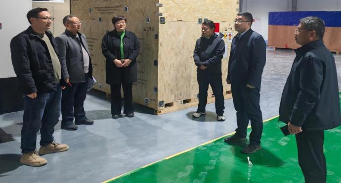 魏辉调研重点项目建设并现场办公解难题