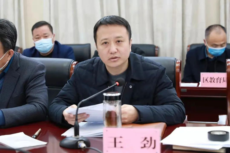 王劲表示,区公安分局将严格按照最高检和公安部关于健全完善侦查监督